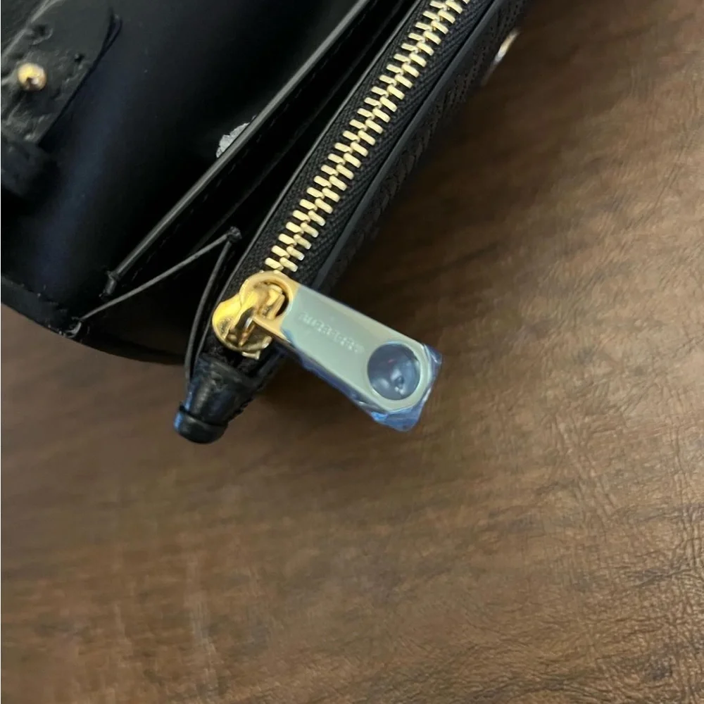 Burberry Black Sequinnedn Lola Wallet Bag with Tags - Picture 11 of 12